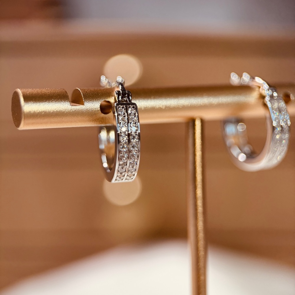 Dual Channels Huggie Hoop Earrings Moissanite S925 18k Plated - Picture 2 of 6